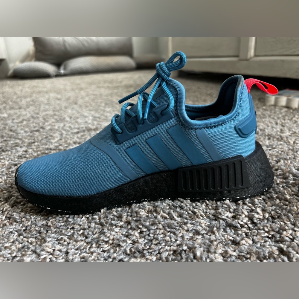 2022 Adidas NMD_R1 Original